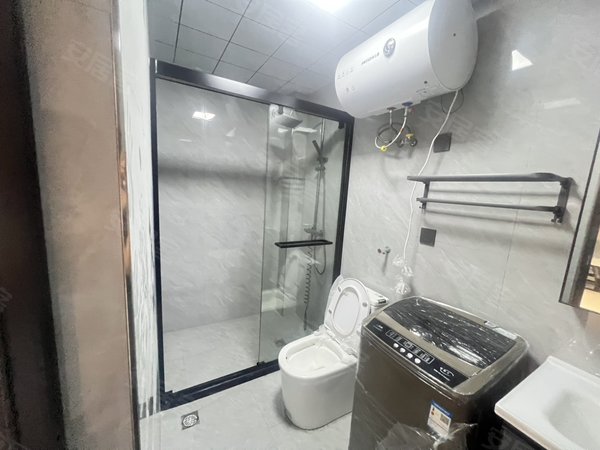 金华东阳横店华夏大道682号楼横国大酒店旁边 可月付 无中介废 家电齐全拎包入住 停车方便出租房源真实图片