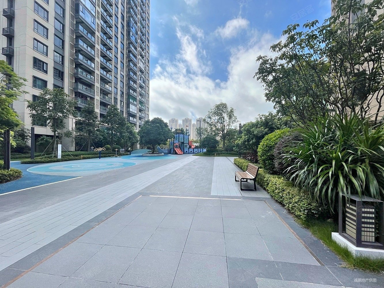 中海阅江府二期三房两厅两卫看花园园林诚意出售