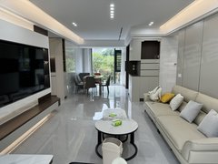 永春永春城区城区碧桂园三期天砖，1梯2户大四房，未入住，豪华装修，配套齐全出租房源真实图片