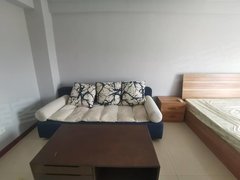 秦皇岛海港人民广场（可月租，短租）中央胜境，家具家电齐全出租房源真实图片