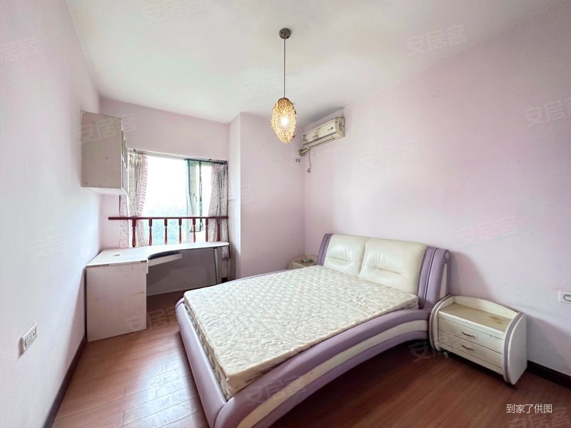 一梯一户洋房二郎轻轨环线龙湖天街环境优美,配套齐全,朵力尚美国际