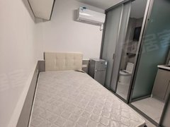 临沂河东东夷大街豪森华府 四百五月出租 全新家具家电齐全 没有物业费出租房源真实图片