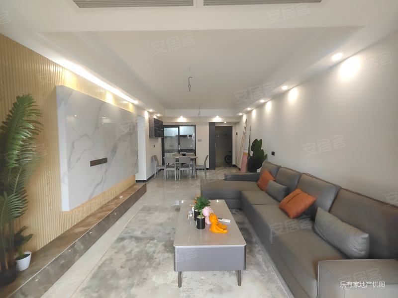 看房有好礼~海伦湾二期全新精装3房 5w轻松上车月供3千!