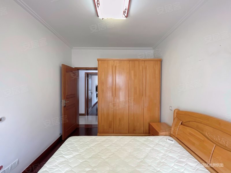 房东急急售中天名园精装可拎包入住中间楼层采光好近