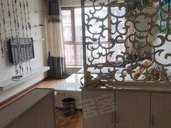 唐山曹妃甸垦丰大街位置好。铂瑞公馆一室一厅。两个空调。家具家电齐全可以拎包入住出租房源真实图片