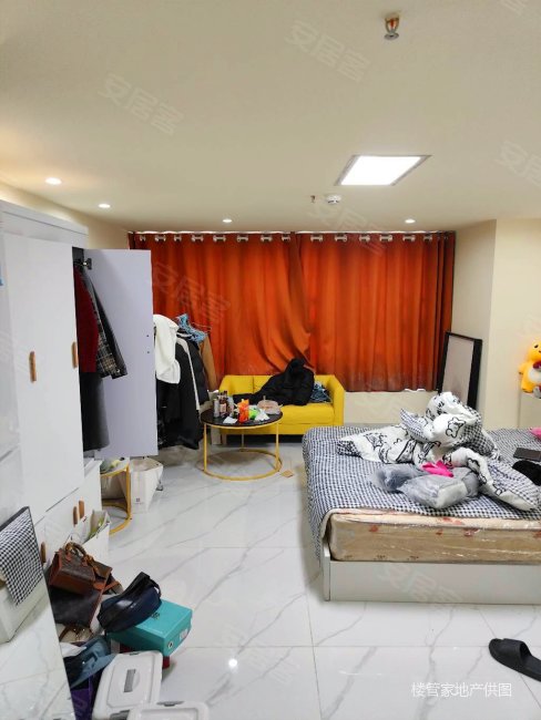 海伦国际布拉格精装公寓