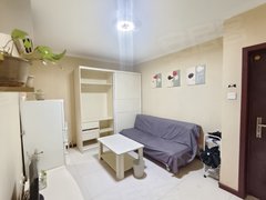 花园路 正弘城 数码公寓标准一室一厅 可月付可短租 随时看房