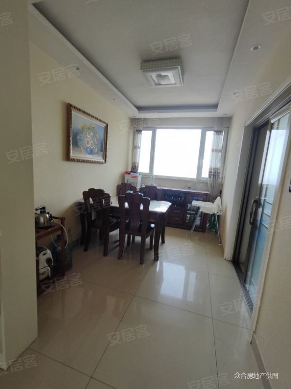 专家公寓三室好房  高楼层采光充足 精装好房 南北通透带车位