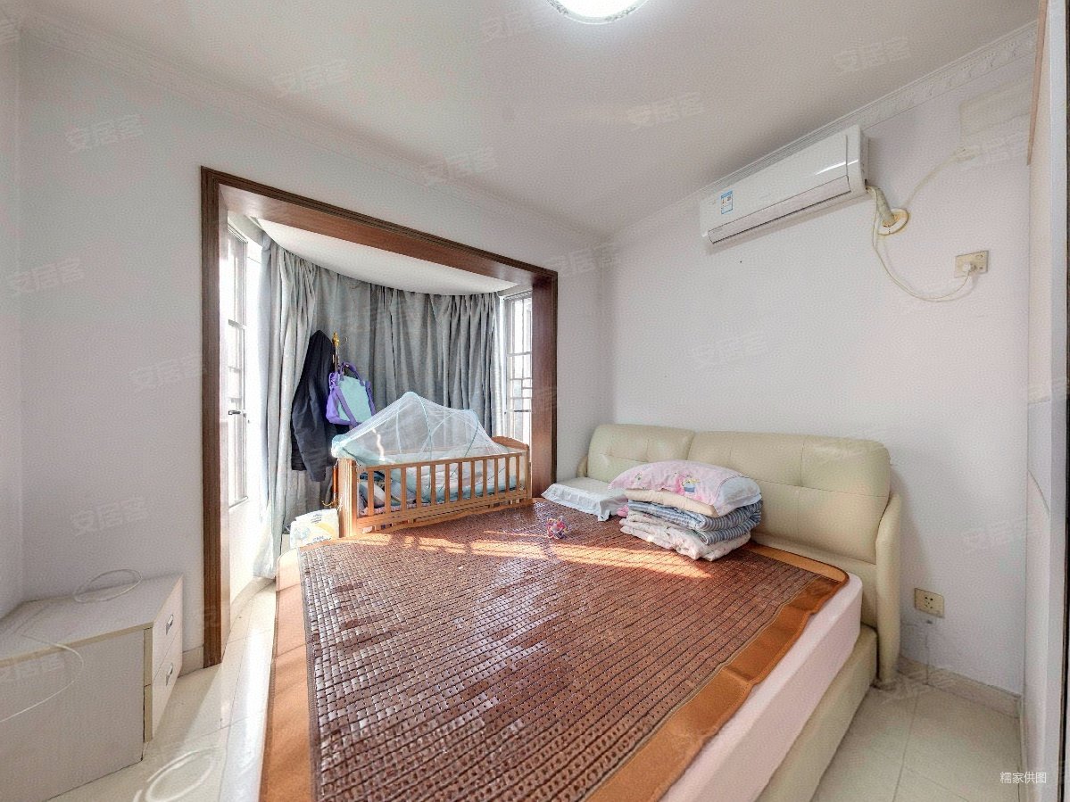 前海花园3室2厅1卫88.45㎡南470万