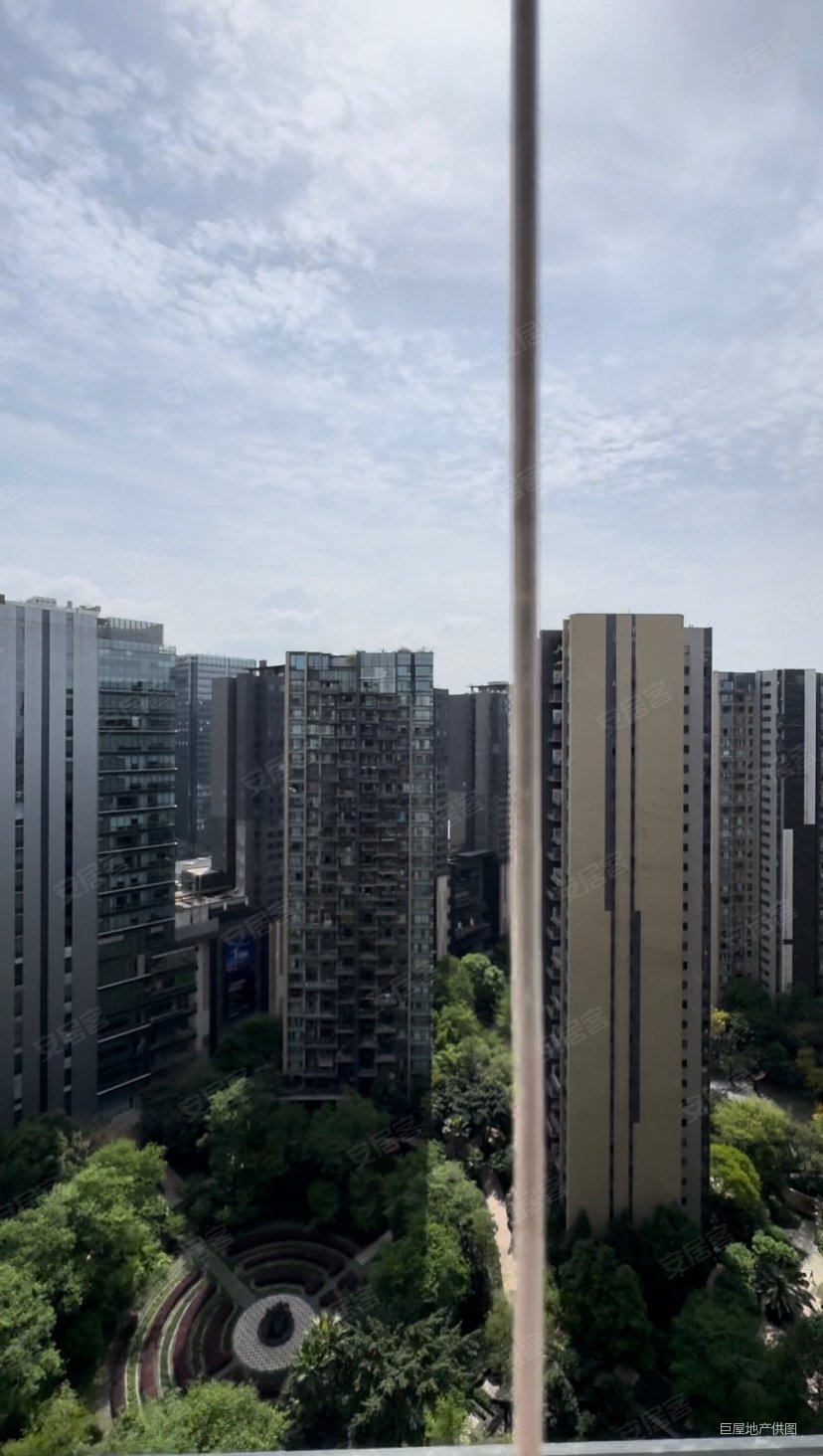 视野好,合景誉峰(东区)二手房,1330万,5室2厅,3卫,221平米-成都安居客