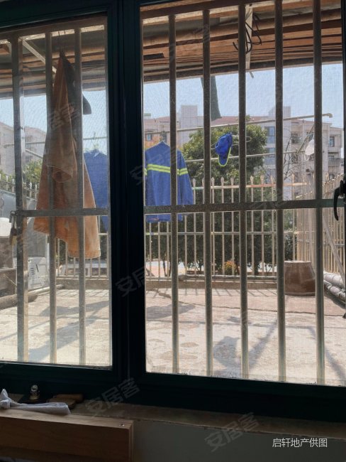 桃浦七村送15平方天井诚意出售