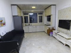 通化东昌石油化短租短租，弘康丽苑电梯3楼，65平2室一厅一卫，租金900出租房源真实图片