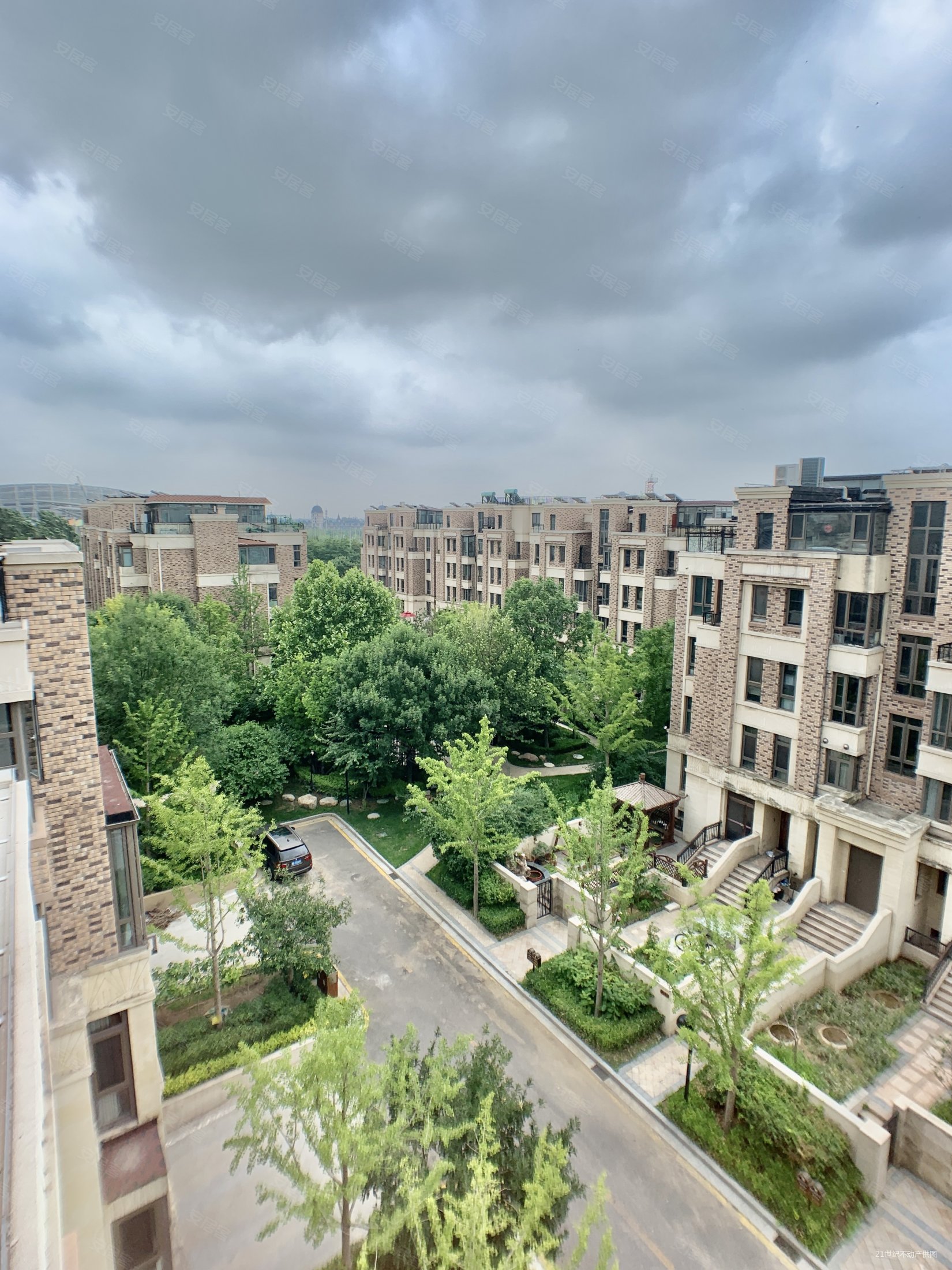 带下叠车库,仁恒金沙府二手房,658万,5室2厅,3卫,320平米-唐山安居客