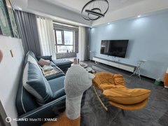 睢县城区睢县人民医院新小区 清河湾 精装修 带中央空调 3室2厅2卫 家具家电齐出租房源真实图片