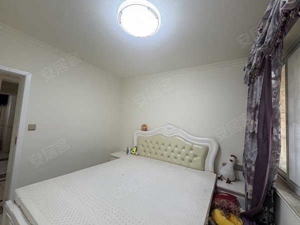 凉山西昌长安中中信国际花城西客站 中信国际花城 套三 精装修 家具家电齐全 拎包入住出租房源真实图片