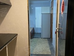 嘉兴海宁海宁市区南郊小区 1室0厅1卫出租房源真实图片