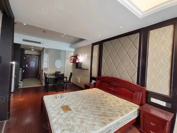 苏州常熟市区世茂75号公馆世茂75公馆一室一厅,房源采光好,拎包入住