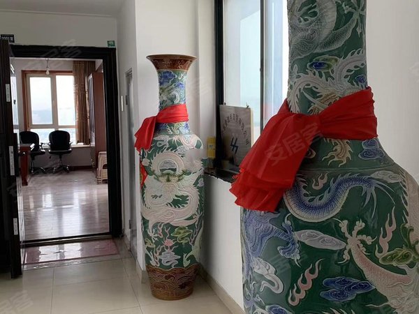 丹东振兴第二医院太阳大厦太阳大厦a座 一线江景 商住两用电梯20 设施