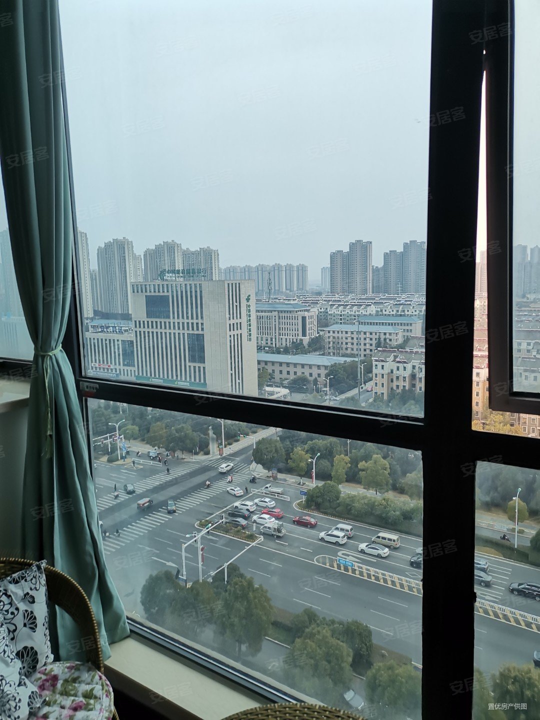 金鹏99城市广场(商住楼)1室1厅1卫48㎡南29.5万