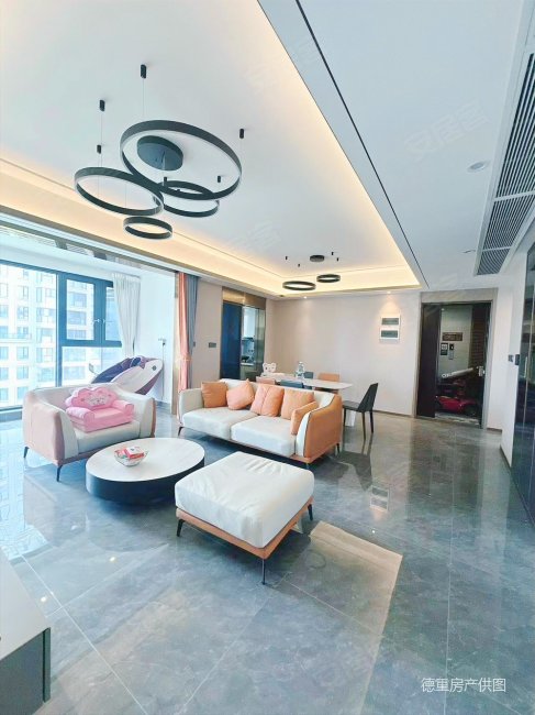 金隅金玉府4室2厅2卫158.14㎡南北185万