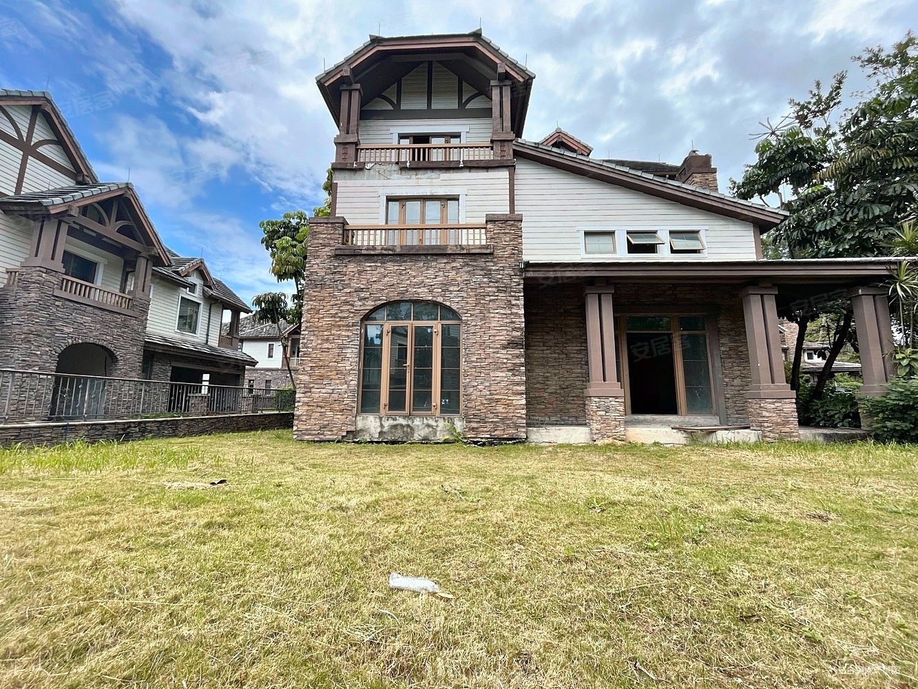 广州户外地户南沙无房可买奥园山顶独栋别墅熟悉南沙别墅