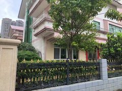 深圳龙岗横岗今日新增 康乐独栋别墅 一楼带院子 有固定车位 可商住两用出租房源真实图片