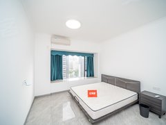 江门蓬江滨江新区北新区靠万达广场 4室2厅2卫 精装修 配套齐全 南北通透出租房源真实图片