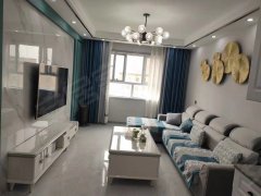 喀什喀什市喀什城区金河湾五楼三室精装修带空调拎包入住随时看房出租房源真实图片