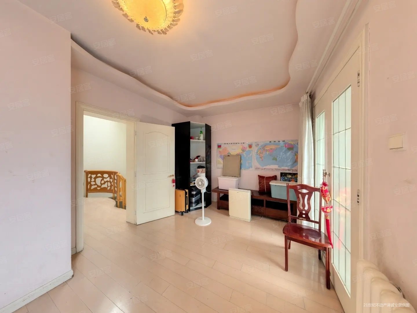 一栋洋房5室2厅2卫203.13㎡南北1100万