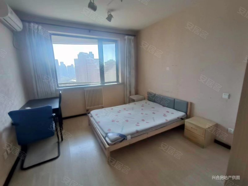 金领花园环境优美近地铁集中供暖刚需两居商业配套成熟