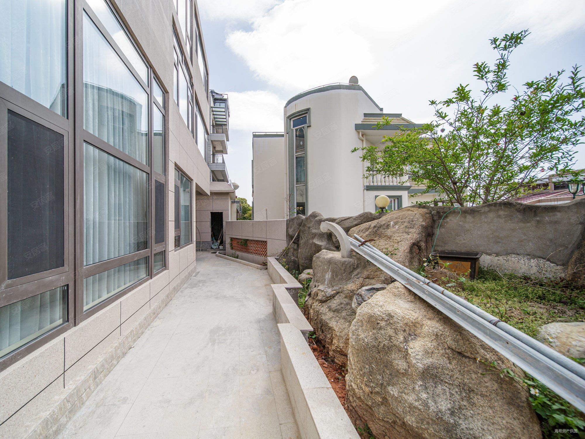 00万元,东芳山庄二手房,3280万,7室3厅,6卫,338.8平米-厦门安居客