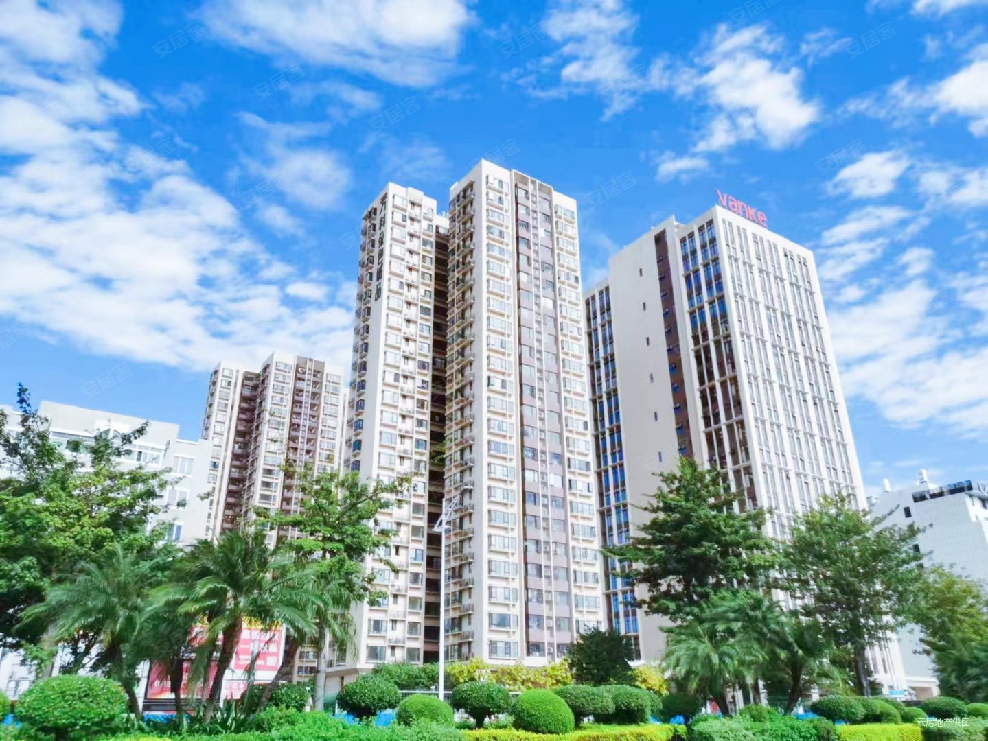 东莞房产网>东莞二手房>南城二手房>宏远二手房>万科金色城品>