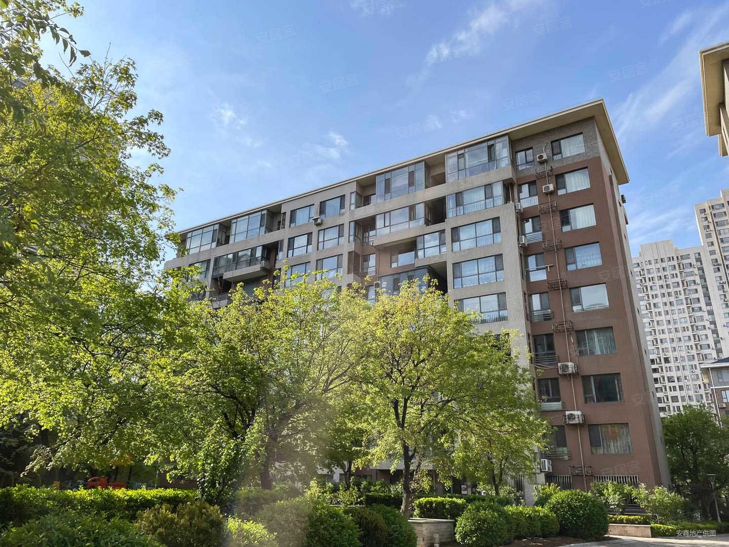 远洋风景名仕公馆4室3厅2卫119.16㎡南北379万