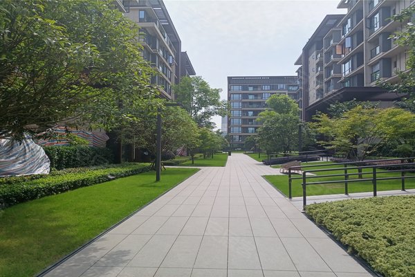 龙湖开元晶蓝二期周边房产中介经纪人评价-重庆安居客