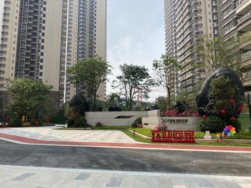 绿地西城国际花都a区
