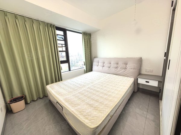 凉山西昌长宁小区邦泰玖熙台航天学校附近，精装套三，出租家具家电齐全，拎包入住。出租房源真实图片