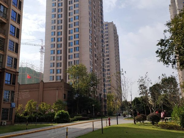 重庆北碚复兴和泰家园350号小区精装修三房 长租价格有优惠出租房源