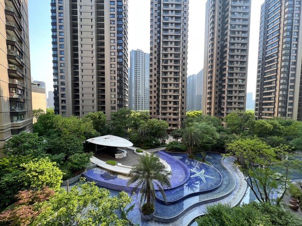 杭州萧山钱江世纪城龙湖天璞萧山区 钱江世纪城 创世邸澄品对面 龙湖