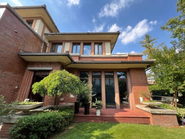 上海青浦徐泾观庭新出花园别墅,降价急租,5房,精装修带中央空调,地暖