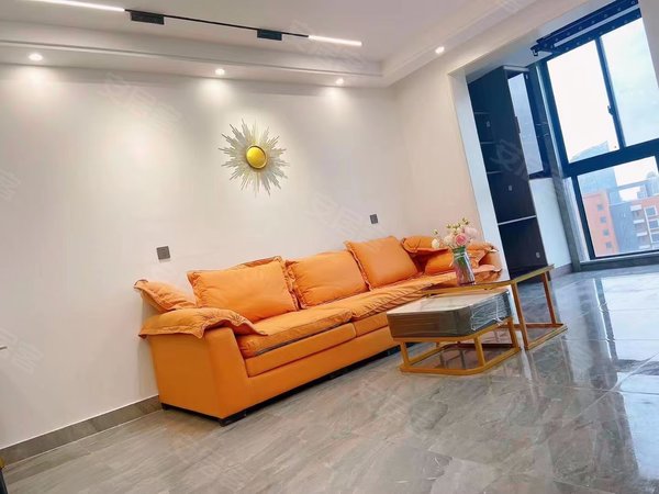 万达八佰伴旁边恒基旭辉府 2室2厅1卫 配套齐全 南北通透