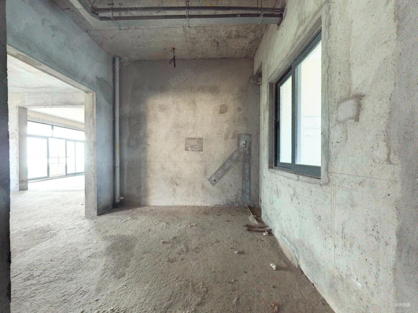 岭南公馆白云新城 高档住宅标杆 望白云山一线景观 通风采光好