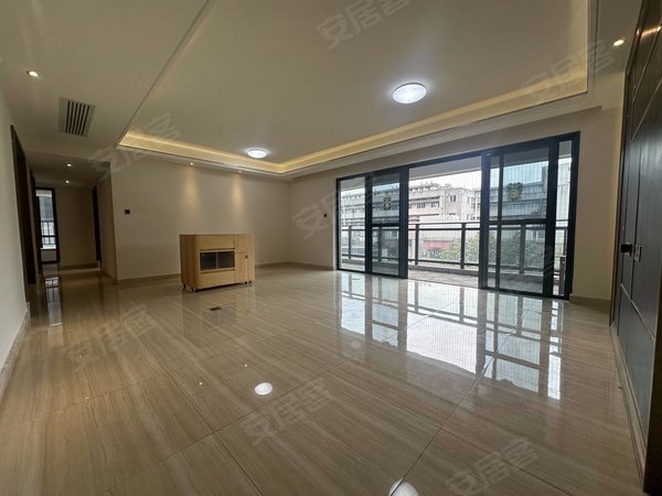 【多图】领江公馆,广州塔租房,带60方平台 珠城旁 领江公馆 3室2厅2卫