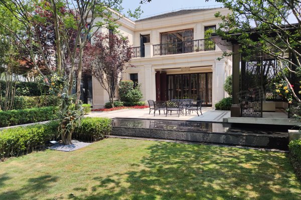 华宇两江御临府