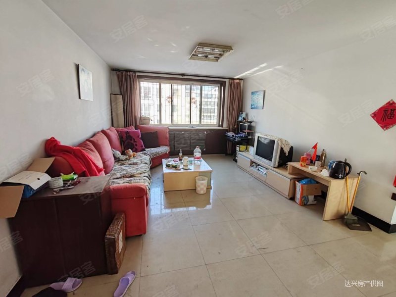 利园小区三室朝阳通透户型带下房老本