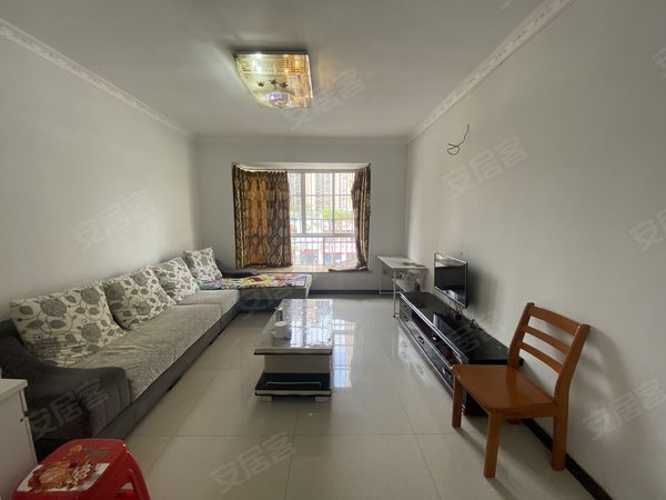 【多图】阳光丽都老城,铜梁城区租房,新巴中旁的大两房!3楼!