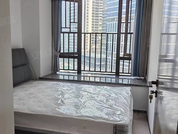 深圳宝安沙井星河荣御沙井星河荣御三房样板房标准装修,看房方便出租