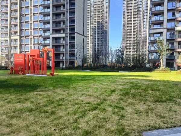 绍兴柯桥杨汛桥水韵蓝湾水韵蓝湾 两室一厅  江景房 家具齐全 1400