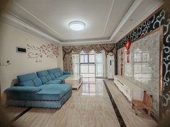 武汉黄陂盘龙城汉口湖畔洋房精装4房拎包入住。出租房源真实图片