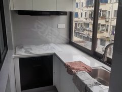 衢州江山城区南二衔永寿3楼3室装修齐全1000元出租房源真实图片
