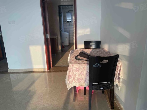 桥中租房,悦江上品苑 3室2厅2卫 电梯房 精装修111平米,荔湾租房-广州